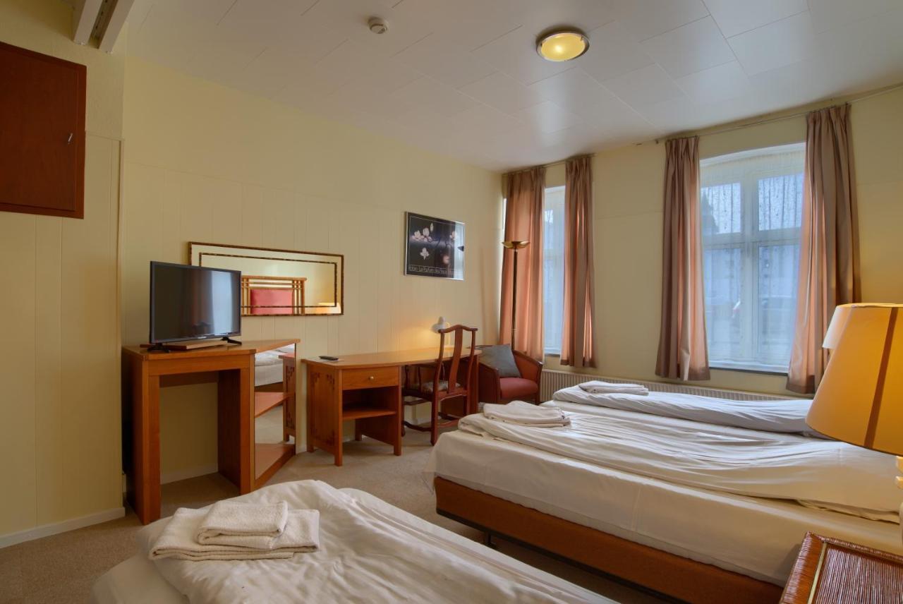 Ebsens Hotel Maribo Exterior photo
