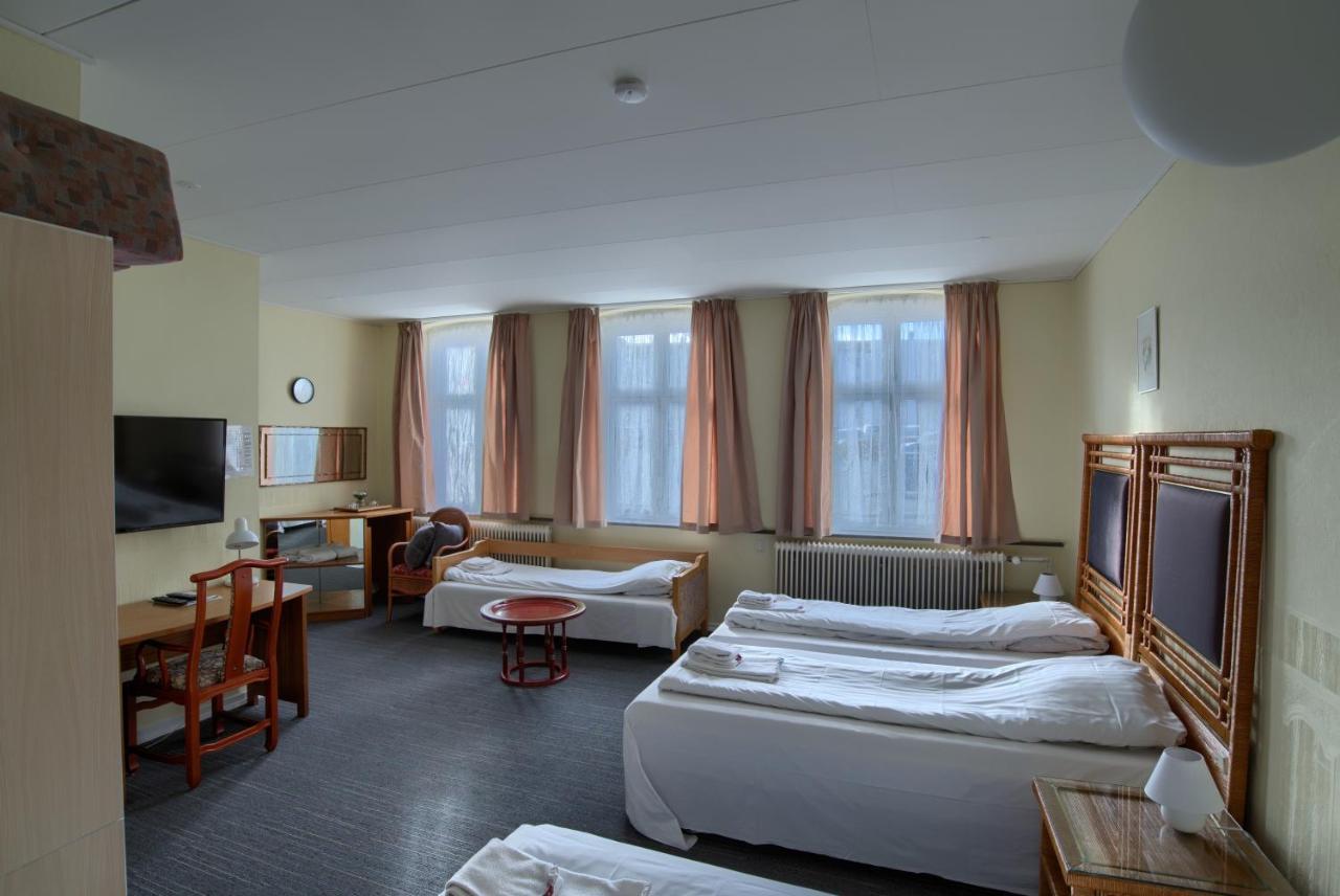 Ebsens Hotel Maribo Exterior photo