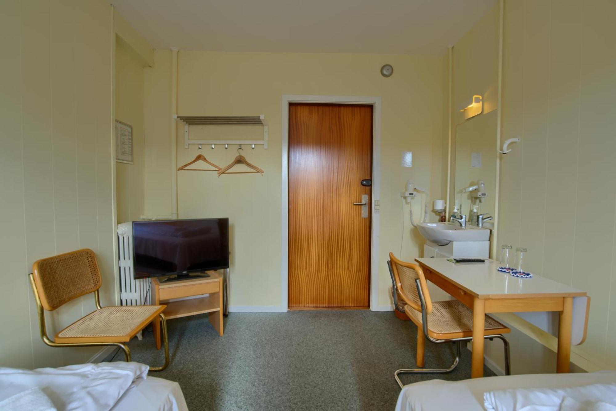 Ebsens Hotel Maribo Exterior photo