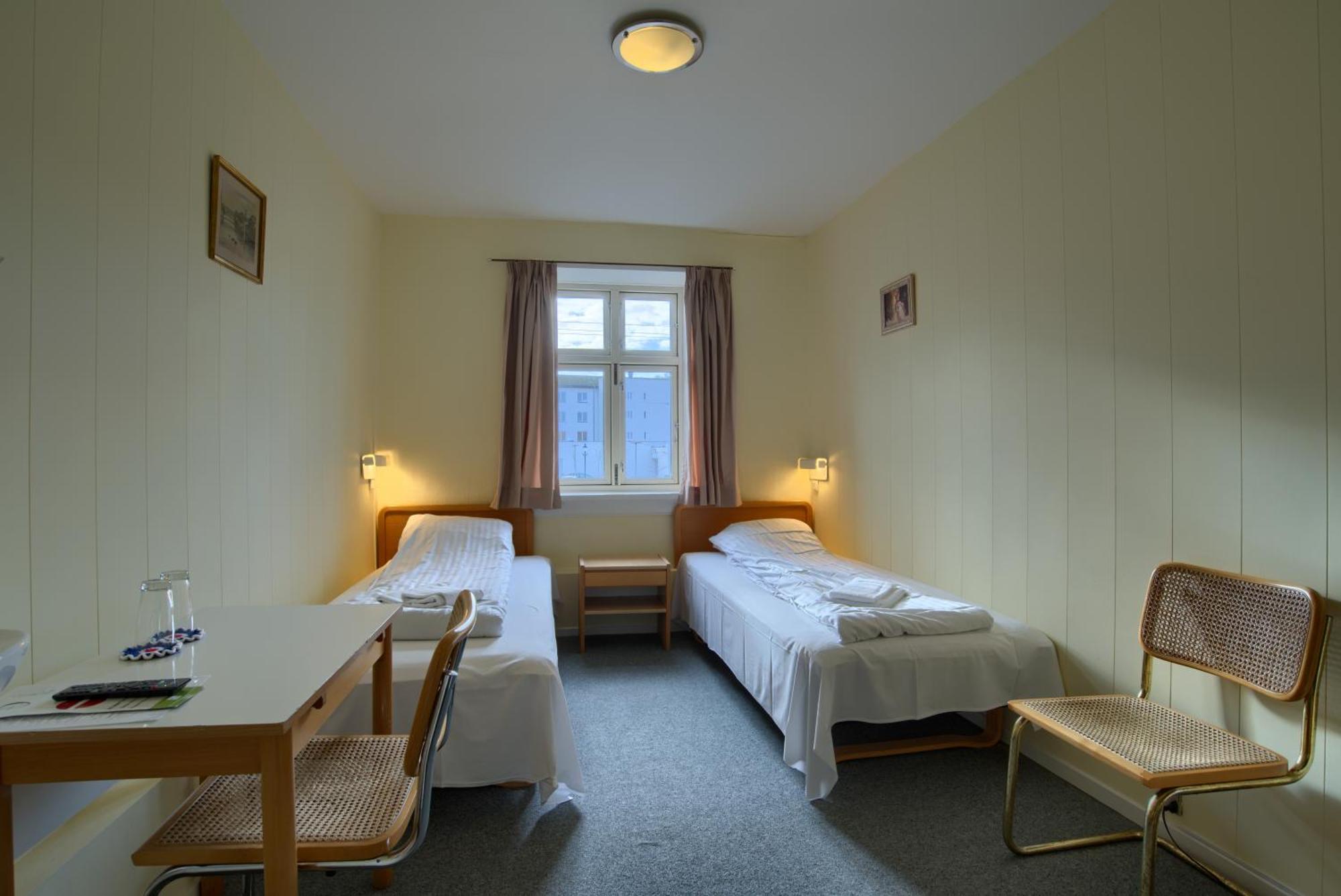 Ebsens Hotel Maribo Exterior photo